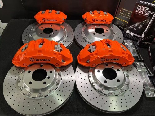 Premium Brembo GT6 6-Piston Front & 4-Piston Rear Performance Brake Kit with High-Performance Drilled Disc Rotors